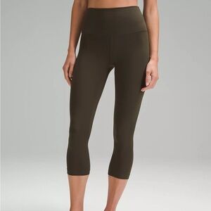 Lululemon High Rise Crop Leggings (6)